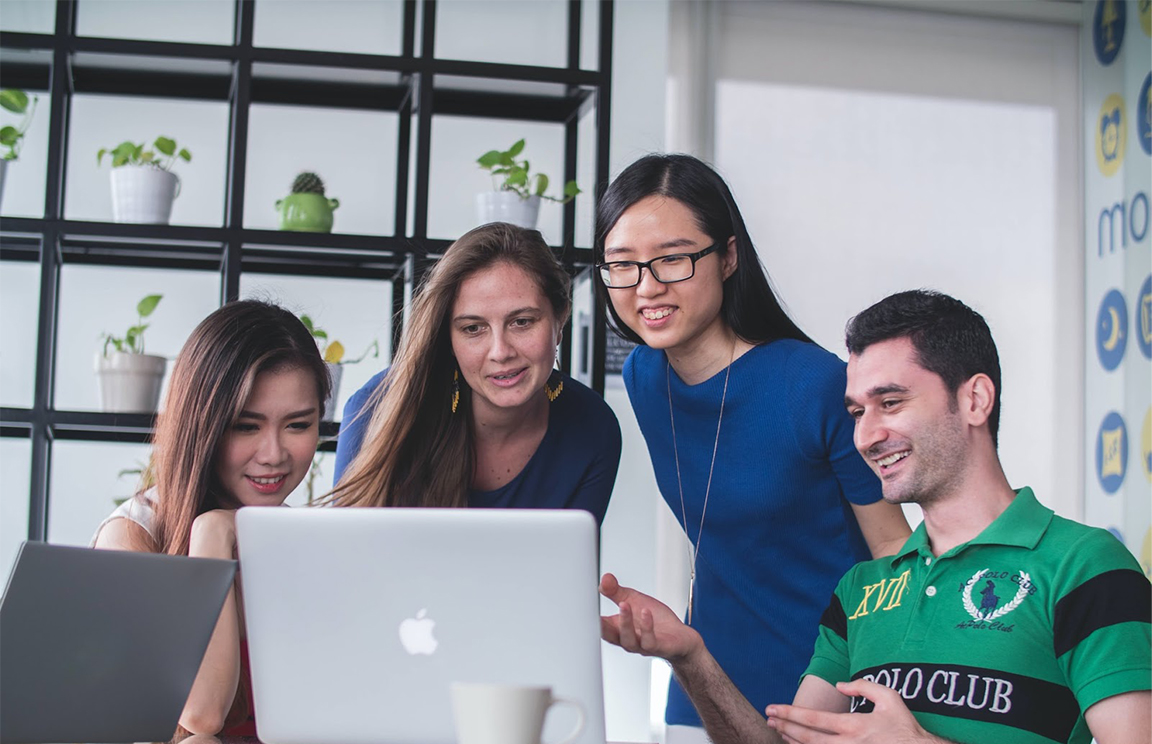 Make International Day Of Friendship Special, Even If Your Pals Are Far Away