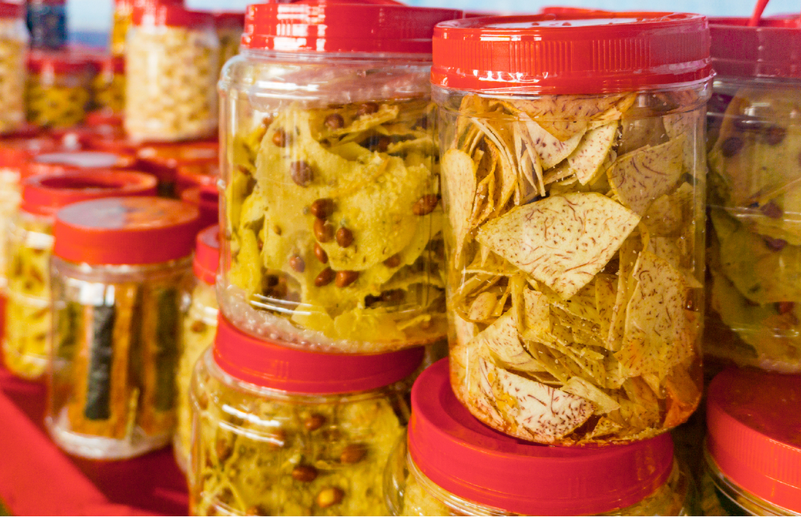 Diet Guide For 13 Popular Chinese New Year Snacks