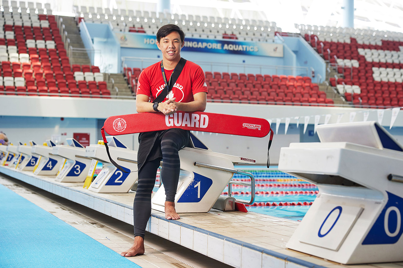 4 Things You Should Know About An Ocbc Aquatic Centre Lifeguard