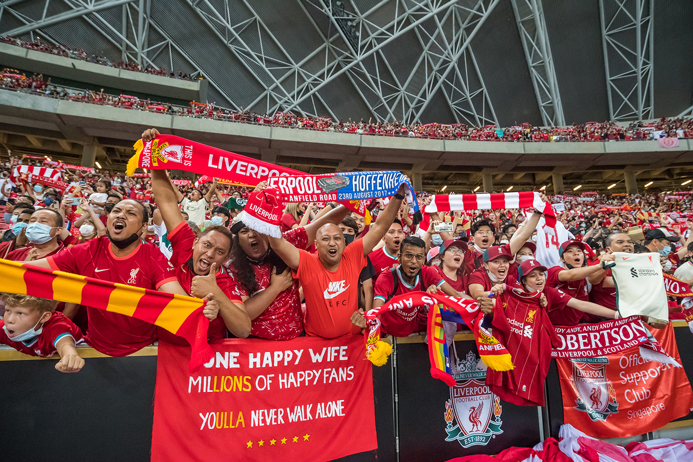 LIVE, LOVE AND ENJOY THE BEAUTIFUL GAME AT SINGAPORE SPORTS HUB